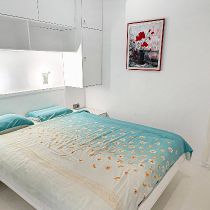51f65591fade81bc53eb683cca0c3cf7db05a596.jpg